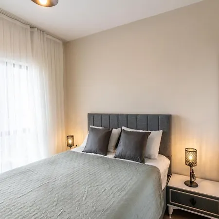 Peaceful And Private Escape 1-bedroom Διαμέρισμα *